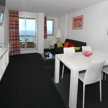 Victoria Surf 3* Biarritz