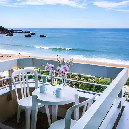 Aparthotel Victoria Surf