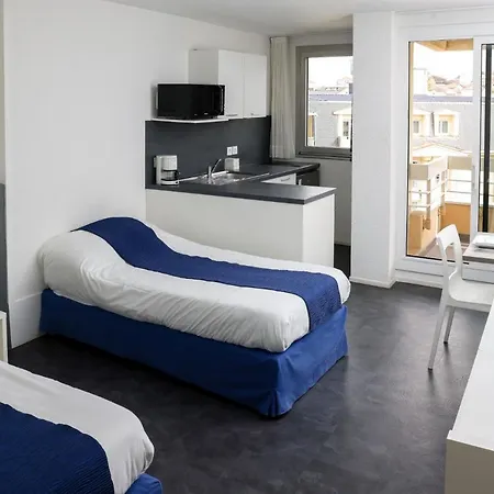 Lägenhetshotell Victoria Surf 3*