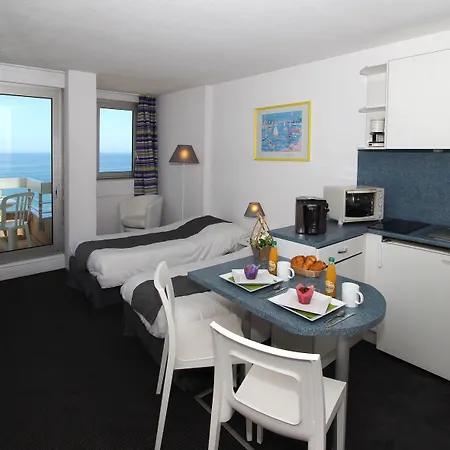 Victoria Surf 3* 비아히쯔