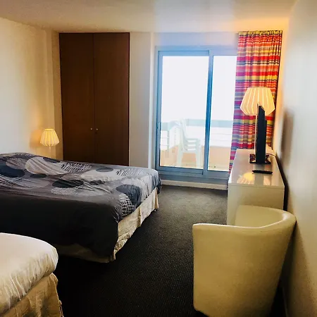 Hotel apartamentowy Victoria Surf 3*