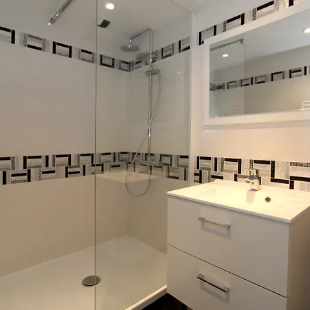 Victoria Surf 아파트호텔 3*