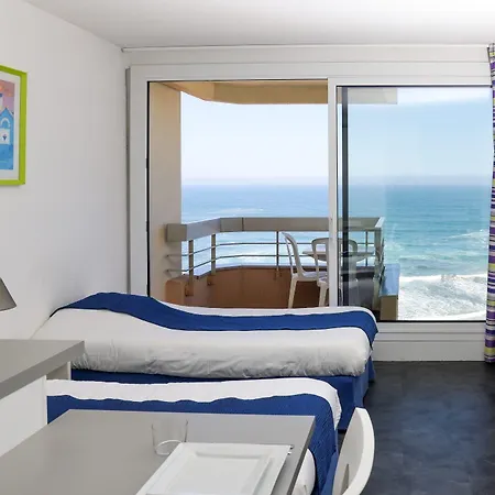 Aparthotel Victoria Surf
