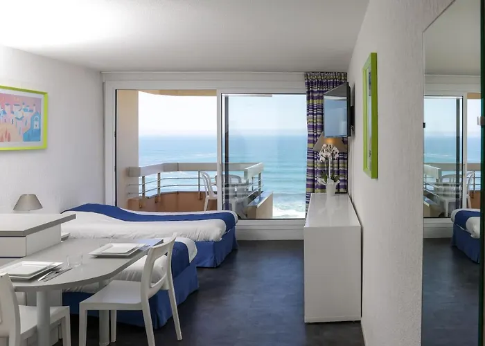 Hotel apartamentowy Victoria Surf 3*