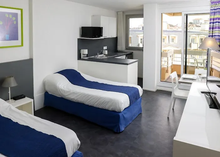 Hotel apartamentowy Victoria Surf 3*