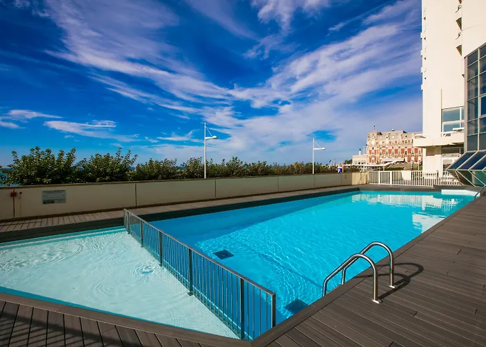 Hotel apartamentowy Victoria Surf 3*