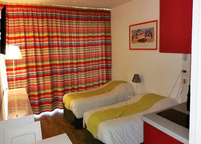 Hotel apartamentowy Victoria Surf 3*